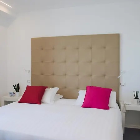 Adlon 호텔 4*